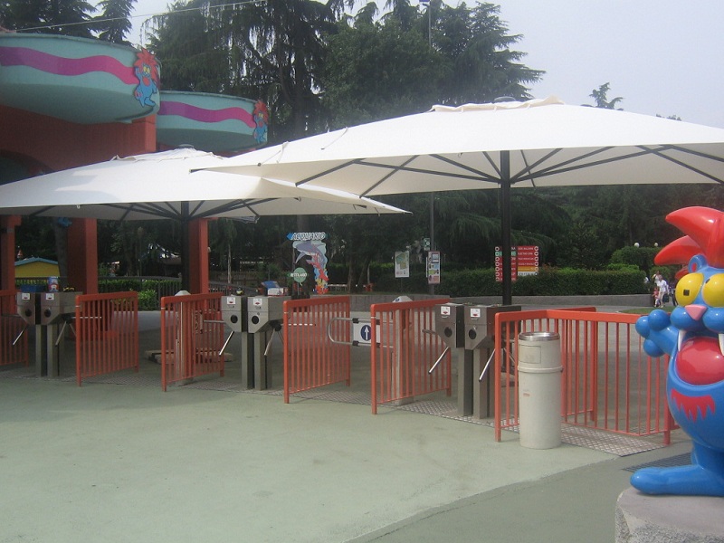 Professional patio parasol Capri Dark or Starwhite SCOLARO